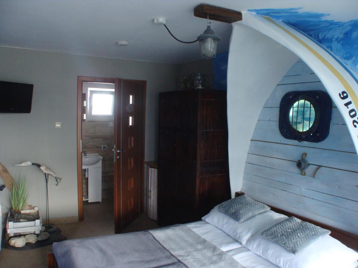 K 2 Hotel Jastrzębia Góra Kültér fotó