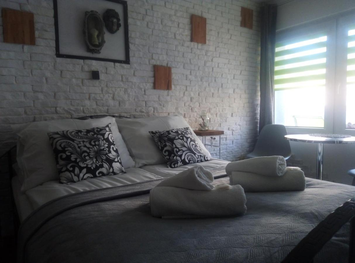K 2 Hotel Jastrzębia Góra Kültér fotó