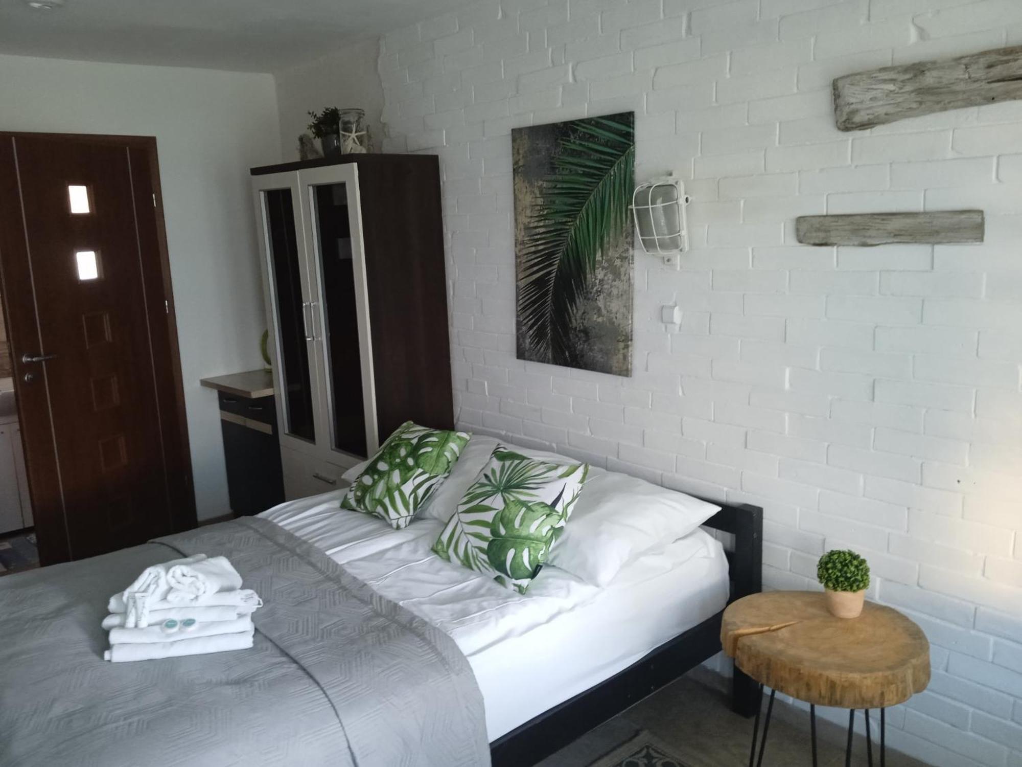 K 2 Hotel Jastrzębia Góra Kültér fotó