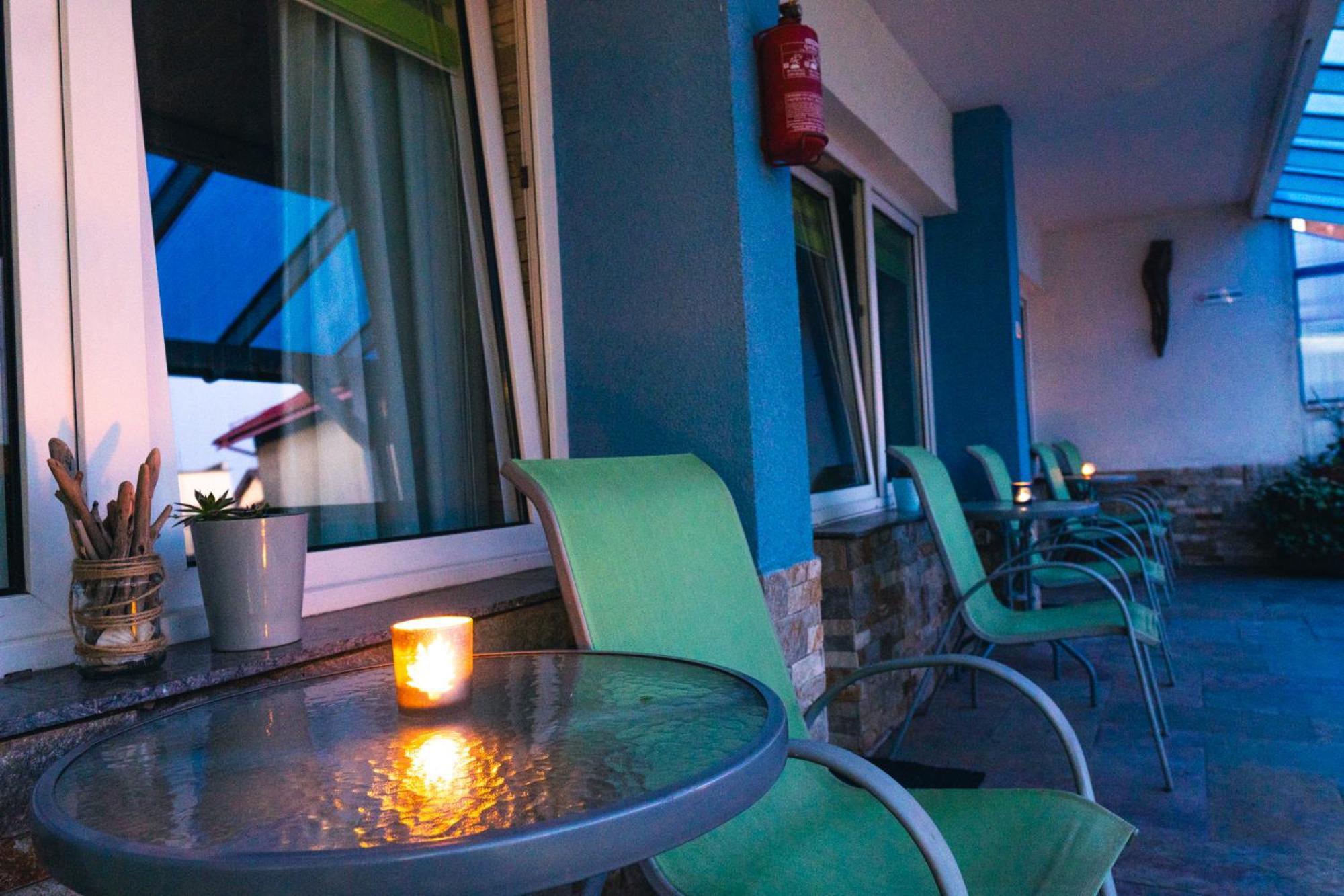 K 2 Hotel Jastrzębia Góra Kültér fotó